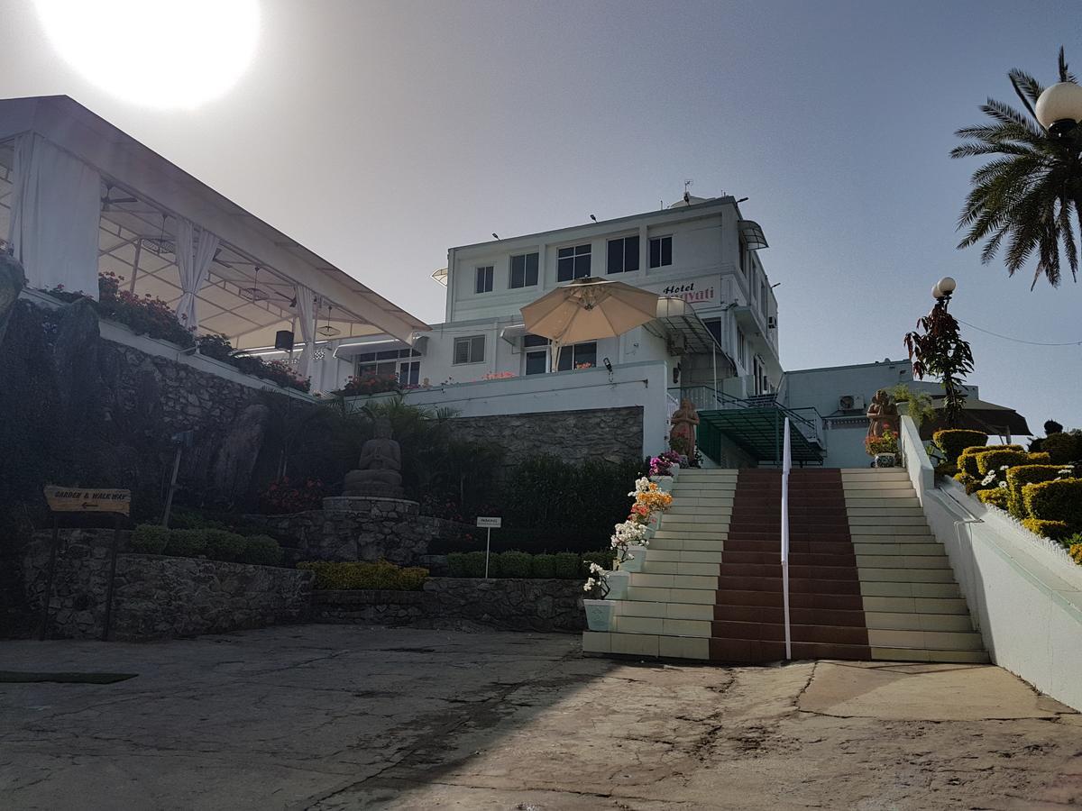 Hotel Karnavati Маунт-Абу Экстерьер фото